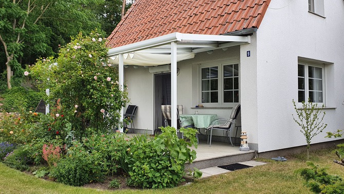 Ferienhaus in Teßmannsdorf - Ferienhaus Salzwiese - überdachte Terrasse