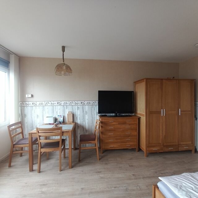Ferienwohnung in Fehmarn OT Burgtiefe - Ferienwohnung Conny am S&uuml;dstrand Familie Bach - Bild 2
