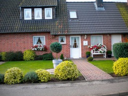 Neue Stra&szlig;e 3