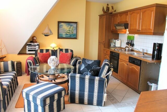 Ferienwohnung in Gr&ouml;mitz - Friesenhaus Gr&ouml;mitz - mit sch&ouml;nem Balkon, kostenlosem WLAN und Saisonstrandkorb - Bild 5