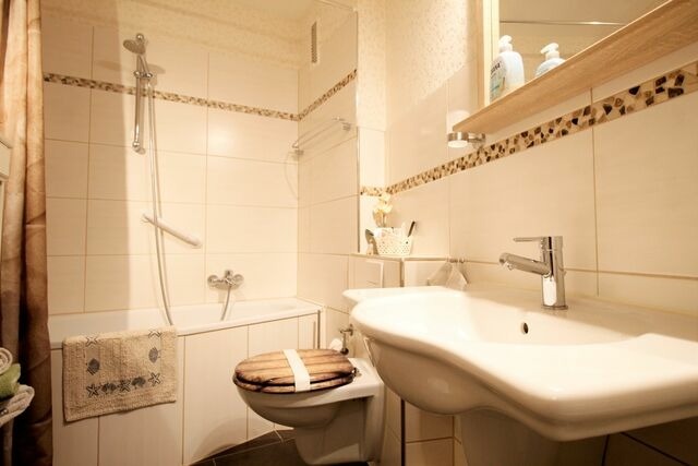 Ferienwohnung in Gr&ouml;mitz - Hanseat I - Whg. 71 - Top Lage mit Seeblick und WLAN - Bild 9