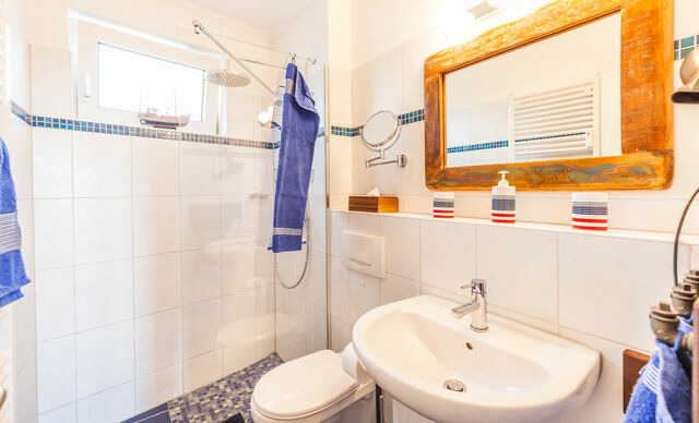 Ferienwohnung in Kronsgaard - 4 Sterne-Terrassen-Fewo "Heimathaven" direkt am Ostseestrand inkl. Schwimmbad - Bild 8
