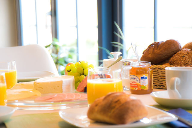 Ferienwohnung in Ostseeheilbad Zingst - Ostseebrise / Reetdach 2 - Bild 5