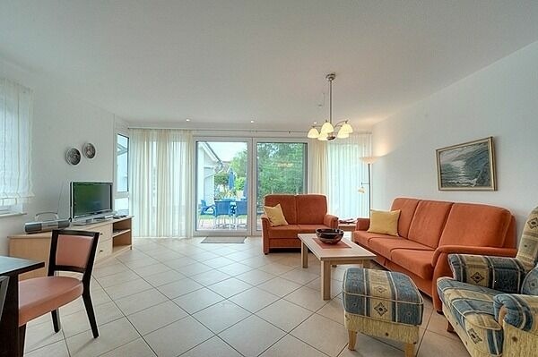 Ferienhaus in Ostseeheilbad Zingst - Strandgl&uuml;ck FH 2 - Bild 2