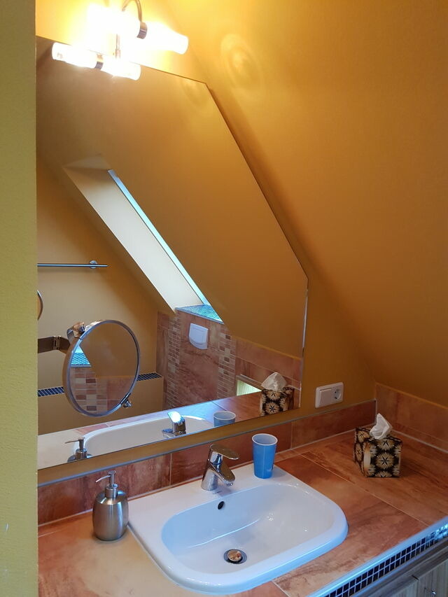 Ferienwohnung in Fehmarn OT Todendorf - Haus am Teich - Schwalbennest - Bild 12 Ferienwohnung in Fehmarn OT Todendorf - Haus am Teich - Schwalbennest - Bild 12
