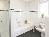 Ferienhaus in Fehmarn OT Staberdorf - Reetdachhaus 5, inkl. 2 Parkpl&auml;tze - Bild 6