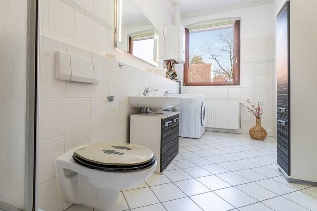 Ferienwohnung in Karlshagen - Ostseebad Karlshagen - ger&auml;umige Ferienwohnung Herbst - Bild 3