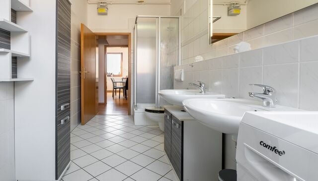Ferienwohnung in Karlshagen - Ostseebad Karlshagen - ger&auml;umige Ferienwohnung Herbst - Bild 4
