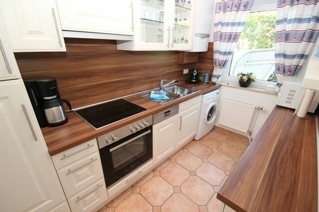 Ferienhaus in Gr&ouml;mitz - Strandhus 2 (199) - Bild 2