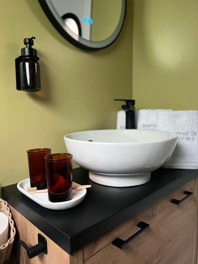 Ferienwohnung in Heiligenhafen - Traum-Hausboot "Mountainstreet 29" mit f&uuml;hrerscheinfreiem Motorboot - Bild 12