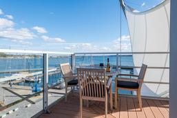Apartment 41 "Seeblick" Blickrichtung offene See / Binnenhafen Nord