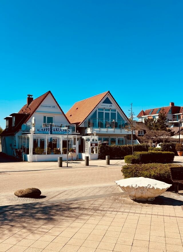 Ferienwohnung in Scharbeutz - Maris Ferienwohnung Nr. 48 (OG mit Balkon und Meerblick) - Bild 3 Ferienwohnung in Scharbeutz - Maris Ferienwohnung Nr. 48 (OG mit Balkon und Meerblick) - Bild 3