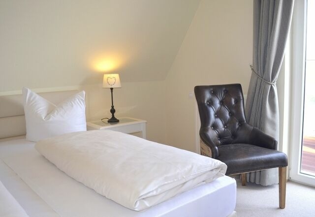 Ferienwohnung in Scharbeutz - Maris Ferienwohnung Nr. 48 (OG mit Balkon und Meerblick) - Bild 9 Ferienwohnung in Scharbeutz - Maris Ferienwohnung Nr. 48 (OG mit Balkon und Meerblick) - Bild 9