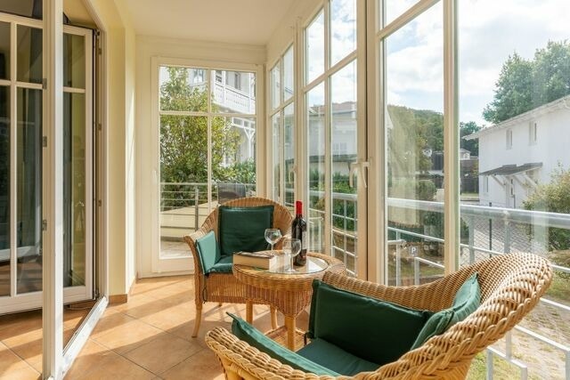 Ferienwohnung in Binz - Ferienwohnung 2 "Kranich" Villa Vogelsang in Binz, 3-Raum, Parkplatz, WLAN, Wintergarten, Terrasse - Bild 12