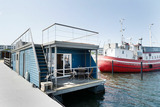 Ferienwohnung in Fehmarn OT Burgtiefe - Hausboot Coworkingship - Bild 1