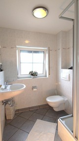 Ferienwohnung in Ostseeheilbad Zingst - Birkmaase 14 - Komfort FeWo im 4-Sterne-Ferienhaus Anselm EG - Bild 11