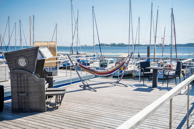 Ferienwohnung in Fehmarn OT Burgstaaken - Hausboot ELLA- Huus & Meer - Bild 3