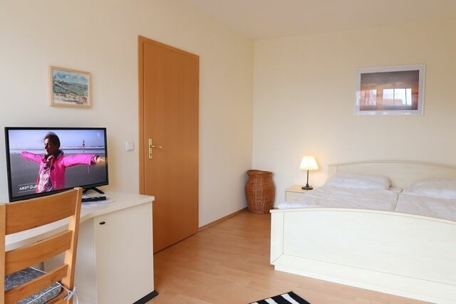 Ferienwohnung in K&uuml;hlungsborn - Ostseewind - 32-04 - Bild 10