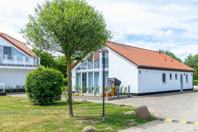 Ferienhaus in Hohenkirchen-Niendorf - Ferienhaus Meerblick - Bild 9