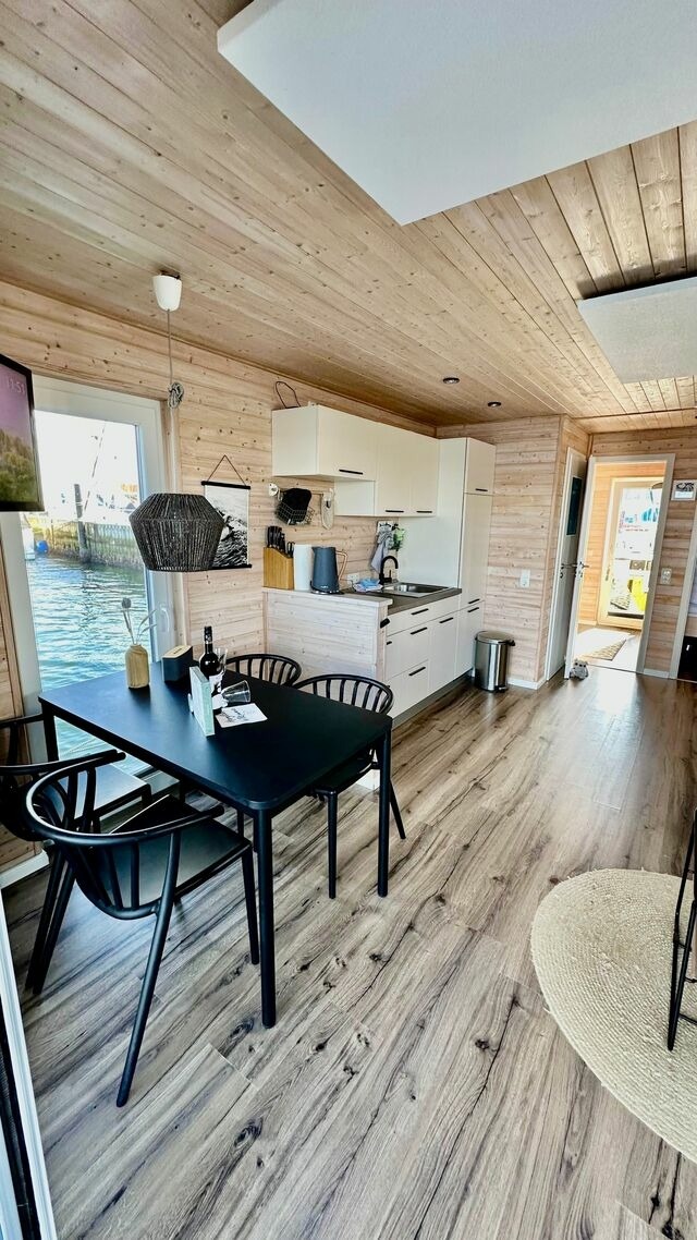 Ferienwohnung in Heiligenhafen-Ortm&uuml;hle Yachthafen - Hausboot Koje INE Huus & Meer - Bild 5