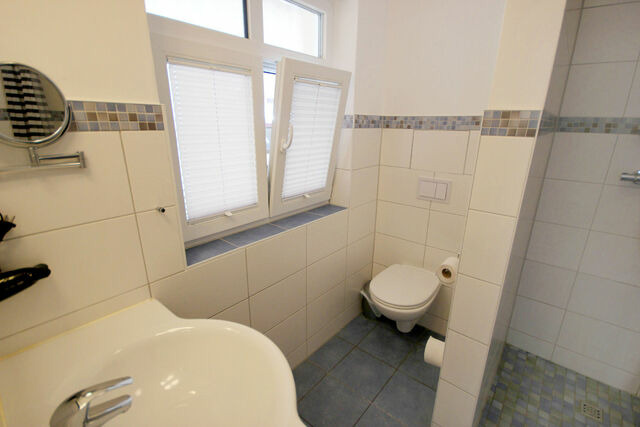 Ferienwohnung in G&ouml;hren - Villa Karina, Whg. 5 - Bild 12