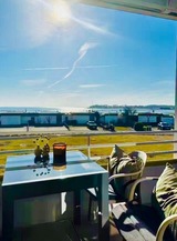 Ferienwohnung in Fehmarn OT Burg - Ostseetraumblick-Moderne FeWo mit Balkon am Strand - Bild 2